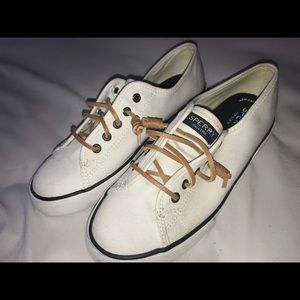 Women’s Sperrys